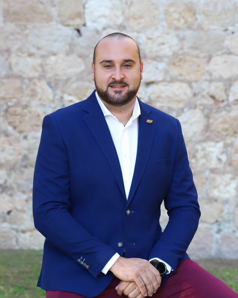 Eduardo José Conesa – Presidente Eduardo José Conesa - Presidente