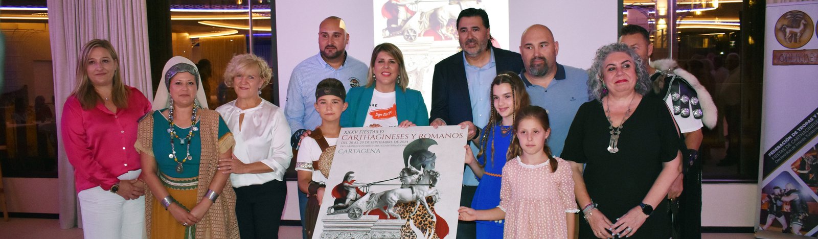 Carlos Buendía: Autor del Cartel Oficial de las Fiestas de Carthagineses y Romanos 2024